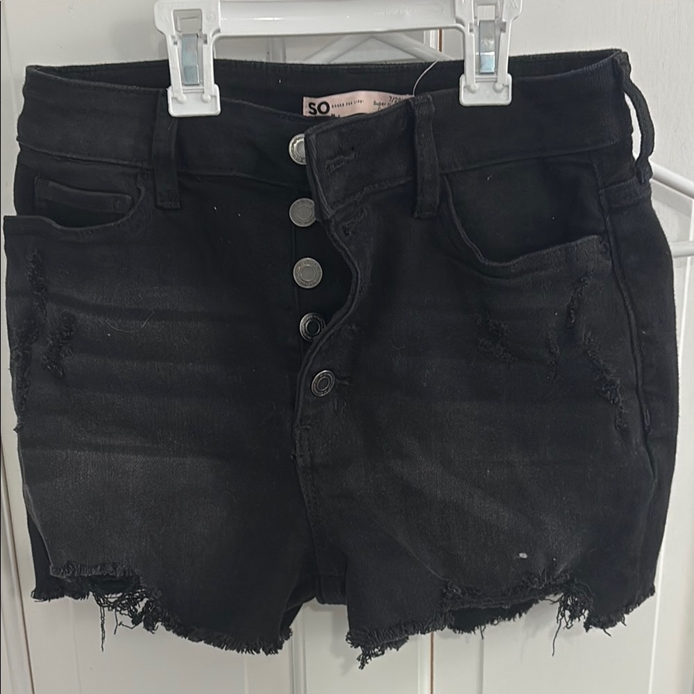 Black SO jean shorts